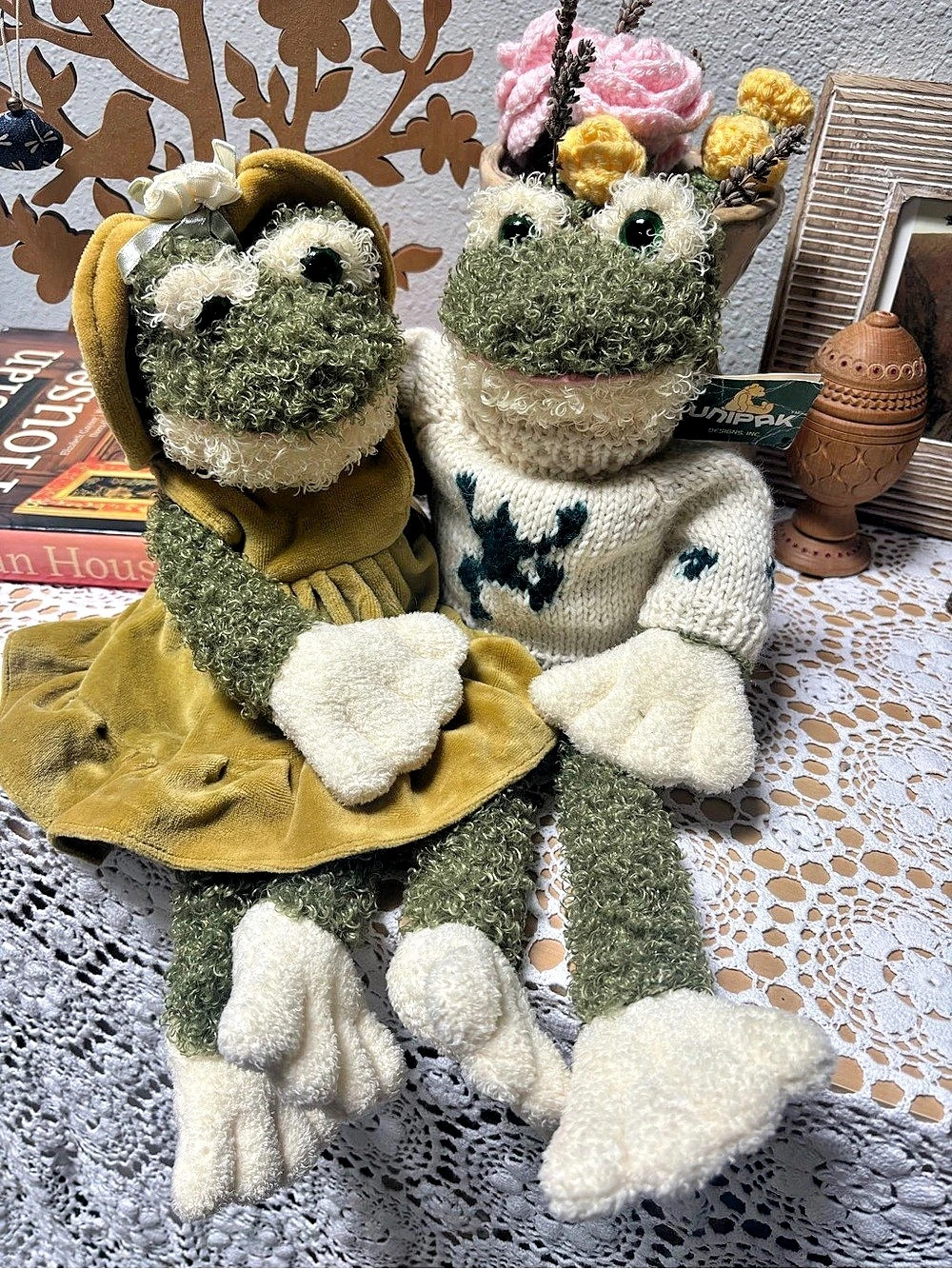 Unipak Frog Plush Doll Pair Green Cream Like New